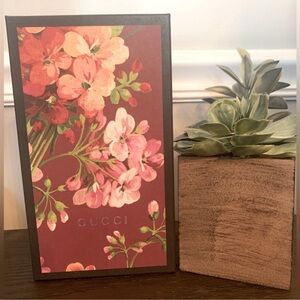 Gucci Floral Bloom Decorative Gift Box - Red and Pink